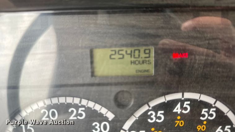 image for item FB0791 2010 Freightliner M2 street sweeper truck