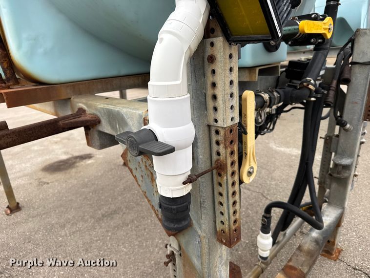 image for item FB0793 Salt brine tank