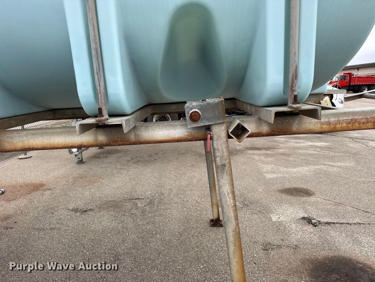 image for item FB0793 Salt brine tank