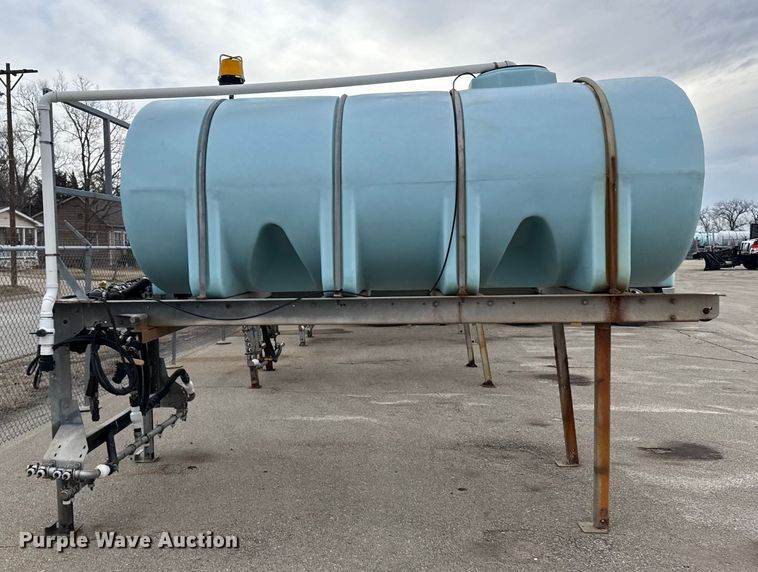 image for item FB0794 2004 Henderson LAS X 1635 salt brine tanks