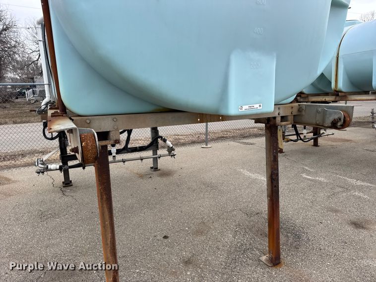 image for item FB0794 2004 Henderson LAS X 1635 salt brine tanks