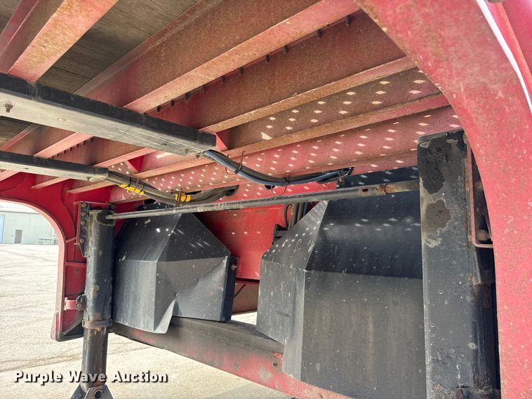 image for item FB0795 2007 Landoll 410 drop tilt deck equipment trailer