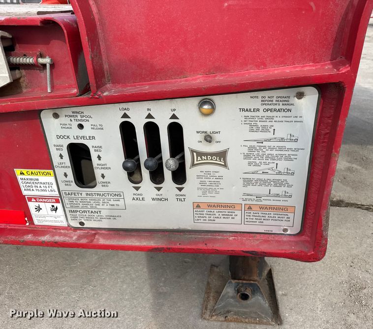 image for item FB0795 2007 Landoll 410 drop tilt deck equipment trailer