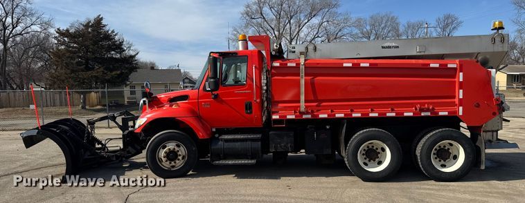 image for item FB0798 2007 International 7400 dump truck