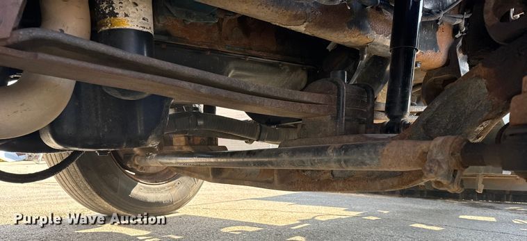 image for item FB0798 2007 International 7400 dump truck