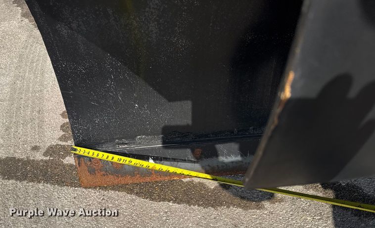 image for item FB0798 2007 International 7400 dump truck