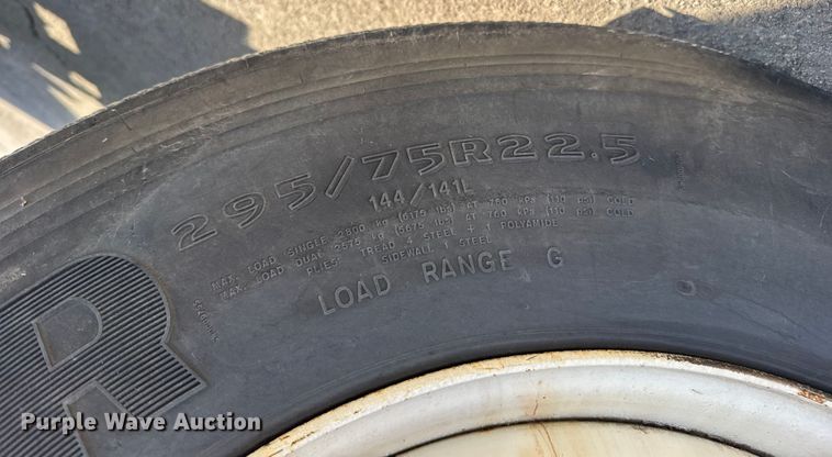 image for item FB0798 2007 International 7400 dump truck