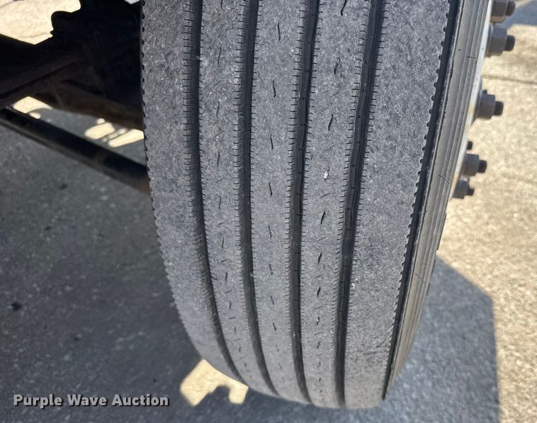 image for item FB0798 2007 International 7400 dump truck