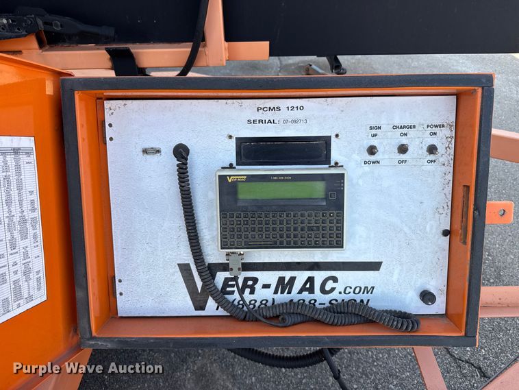 image for item FB0799 2007 Ver-Mac message board trailer