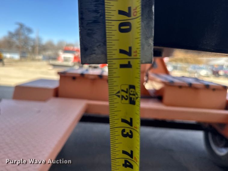 image for item FB0799 2007 Ver-Mac message board trailer