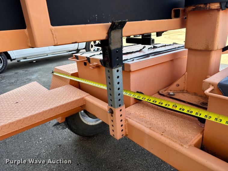 image for item FB0799 2007 Ver-Mac message board trailer