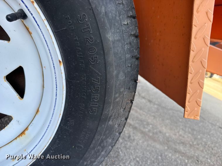 image for item FB0799 2007 Ver-Mac message board trailer