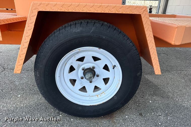 image for item FB0799 2007 Ver-Mac message board trailer