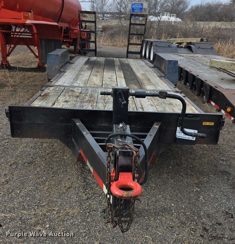 image for item FI0797 2002 Fannin Road Hog tilt deck equipment trailer