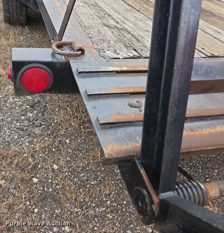 image for item FI0797 2002 Fannin Road Hog tilt deck equipment trailer