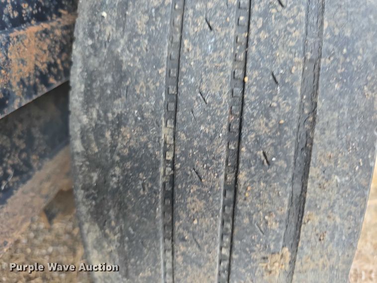 image for item FI0797 2002 Fannin Road Hog tilt deck equipment trailer