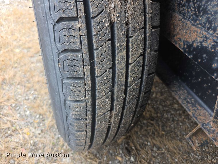 image for item FI0797 2002 Fannin Road Hog tilt deck equipment trailer