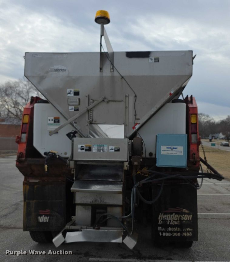 image for item FI0831 2005 Sterling LT7500 dump truck