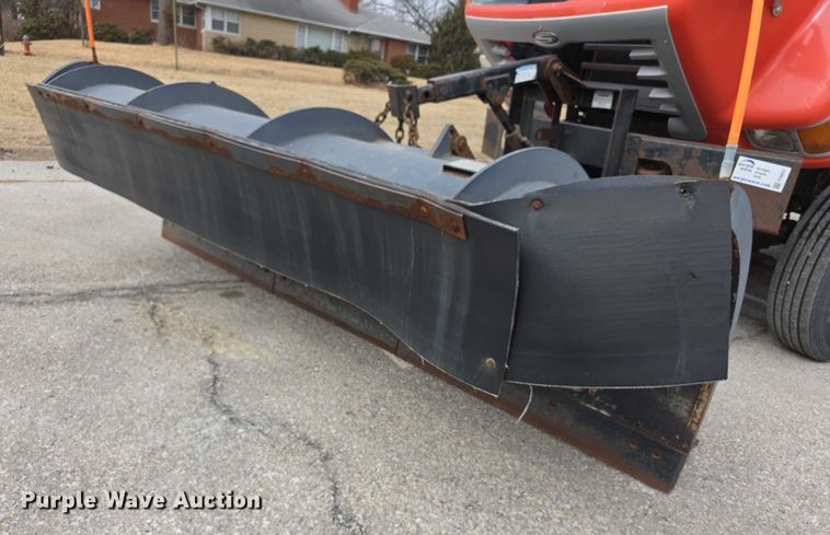 image for item FI0831 2005 Sterling LT7500 dump truck