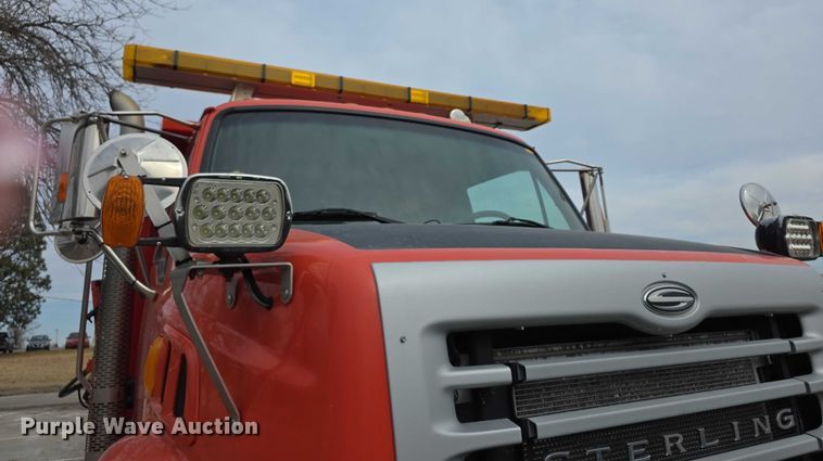 image for item FI0831 2005 Sterling LT7500 dump truck