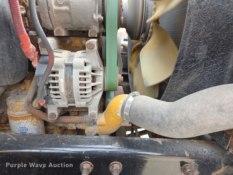 image for item FI0831 2005 Sterling LT7500 dump truck