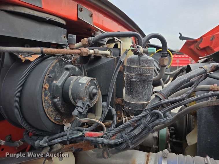 image for item FI0831 2005 Sterling LT7500 dump truck