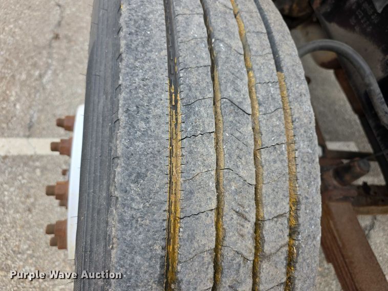 image for item FI0831 2005 Sterling LT7500 dump truck