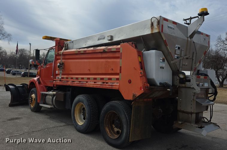 image for item FI0832 2005 Sterling LT7500 dump truck