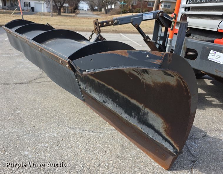 image for item FI0832 2005 Sterling LT7500 dump truck