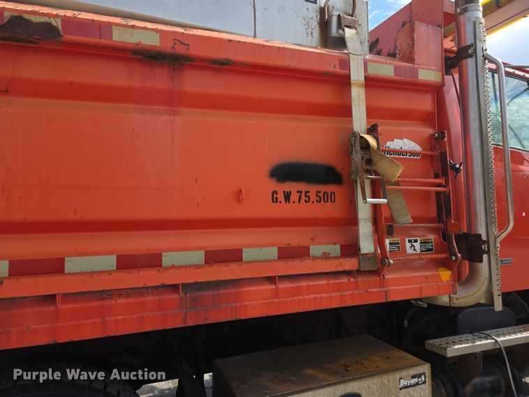 image for item FI0832 2005 Sterling LT7500 dump truck