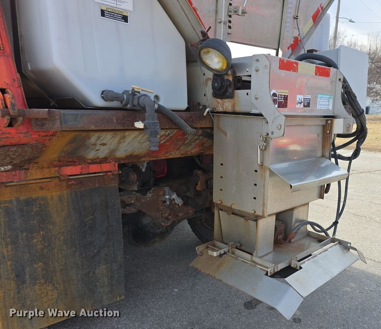 image for item FI0832 2005 Sterling LT7500 dump truck