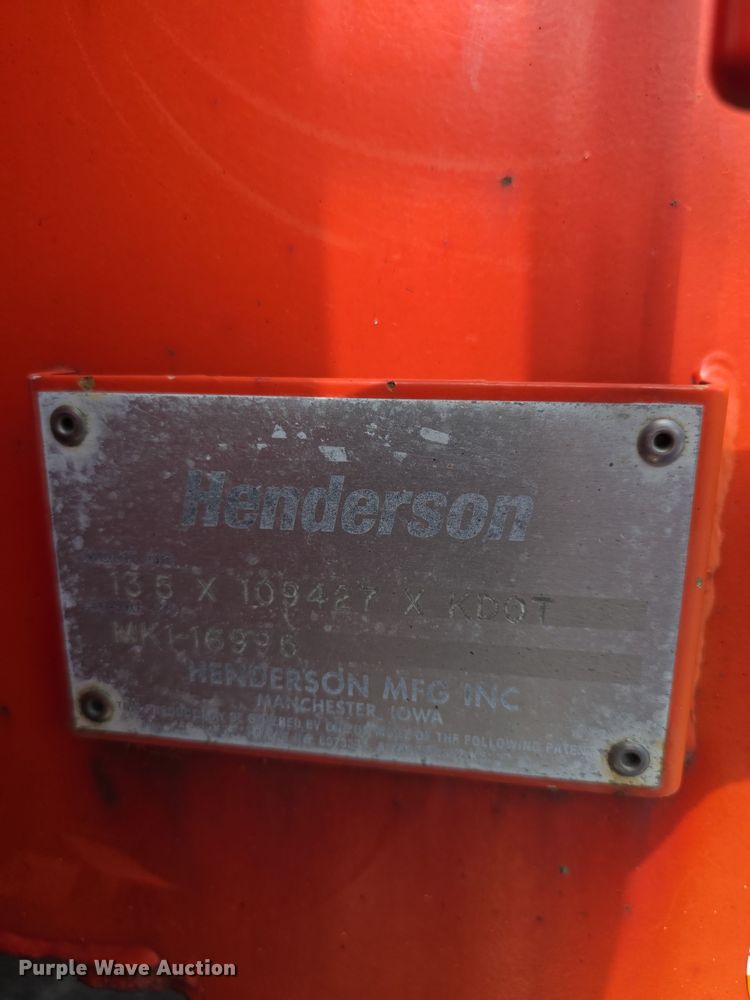 image for item FI0832 2005 Sterling LT7500 dump truck