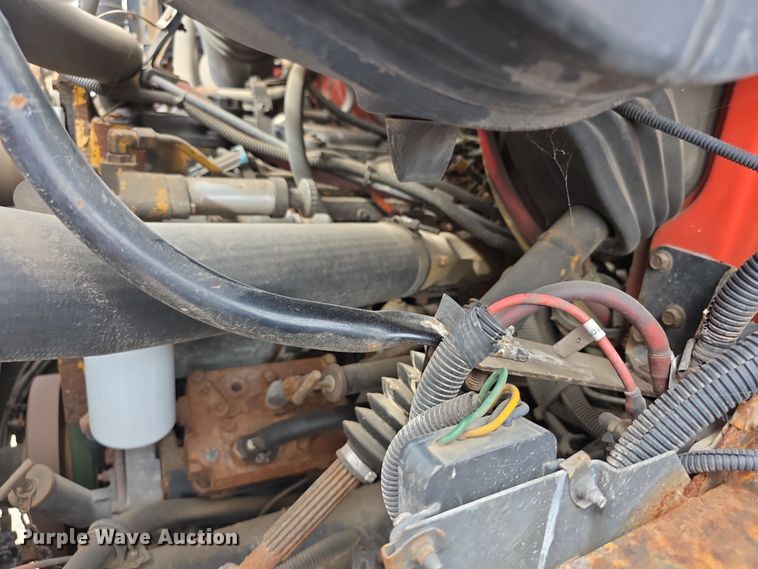 image for item FI0832 2005 Sterling LT7500 dump truck