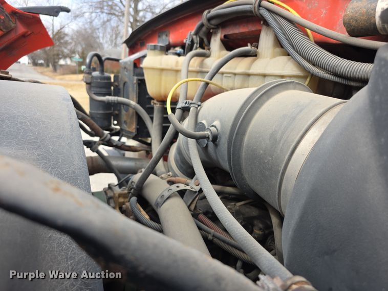 image for item FI0832 2005 Sterling LT7500 dump truck