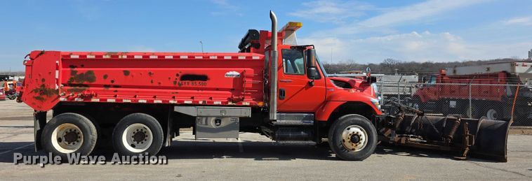 image for item FI0833 2009 Sterling 7500 dump truck