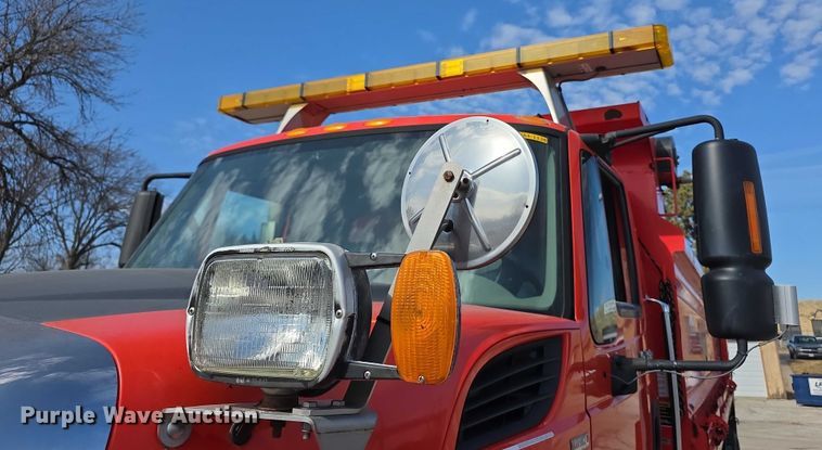 image for item FI0833 2009 Sterling 7500 dump truck