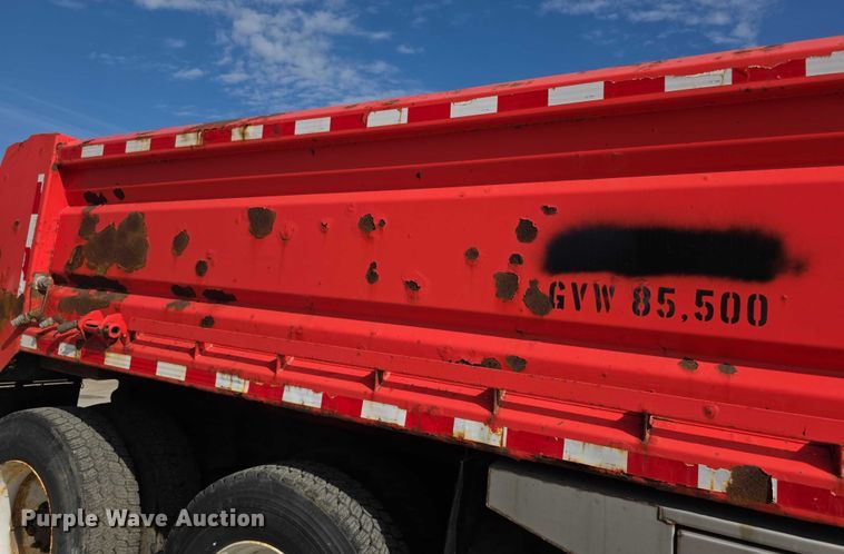 image for item FI0833 2009 Sterling 7500 dump truck