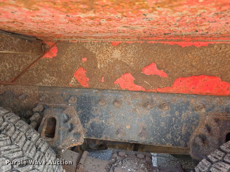 image for item FI0833 2009 Sterling 7500 dump truck