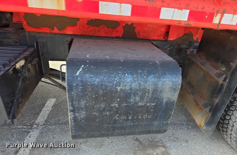 image for item FI0833 2009 Sterling 7500 dump truck