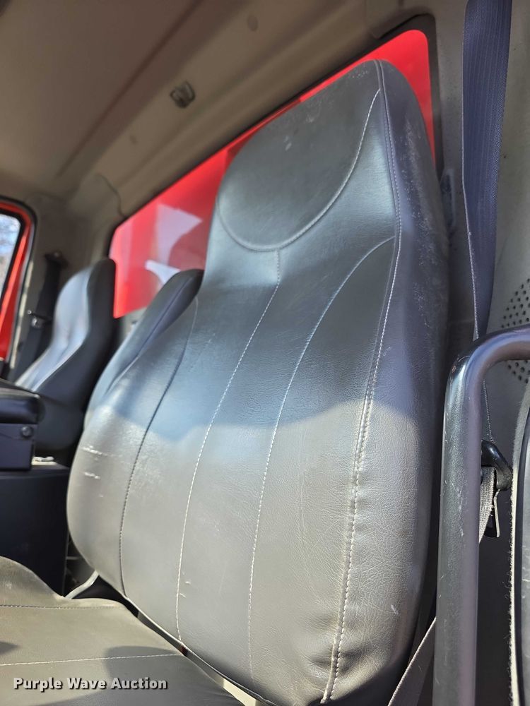 image for item FI0833 2009 Sterling 7500 dump truck