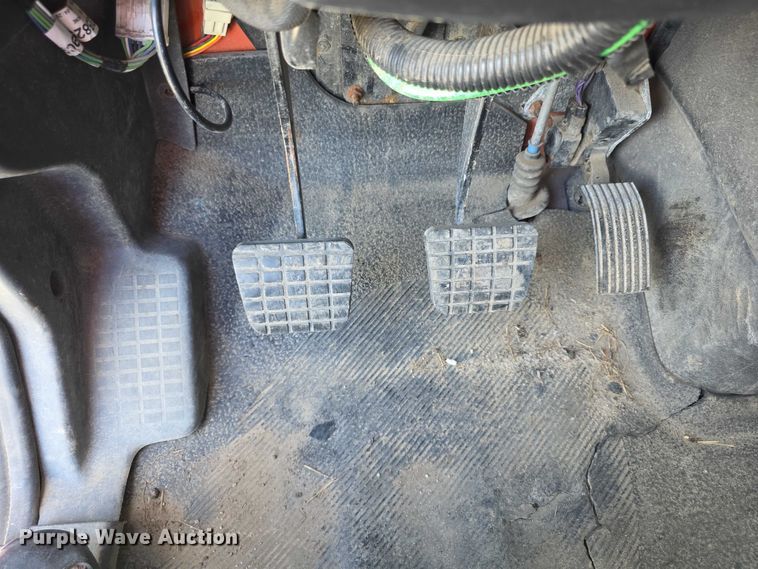 image for item FI0833 2009 Sterling 7500 dump truck