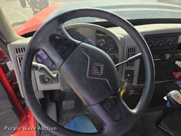 image for item FI0833 2009 Sterling 7500 dump truck