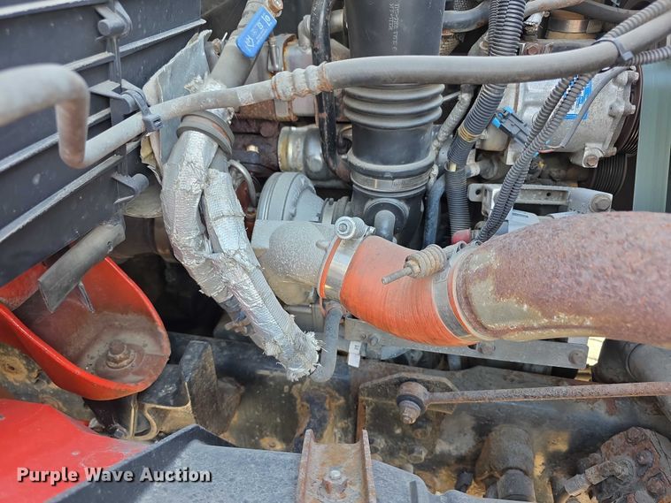 image for item FI0833 2009 Sterling 7500 dump truck