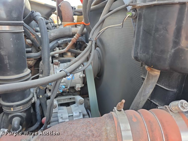 image for item FI0833 2009 Sterling 7500 dump truck