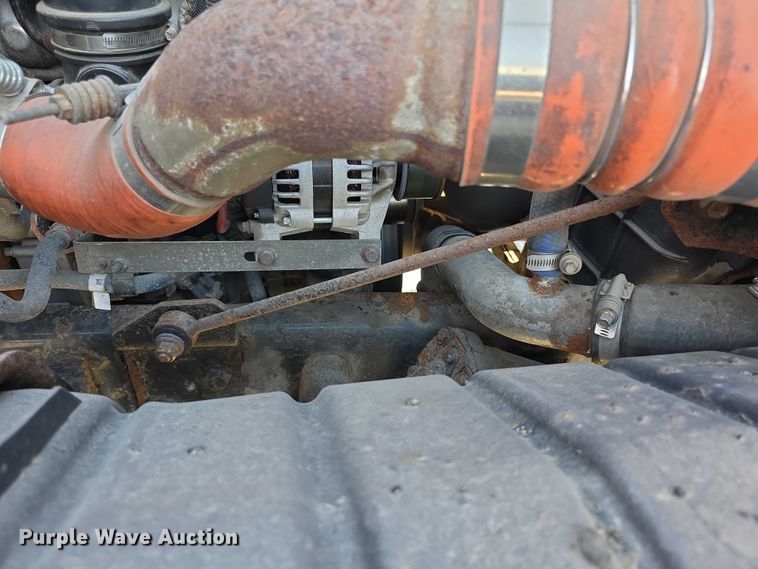 image for item FI0833 2009 Sterling 7500 dump truck