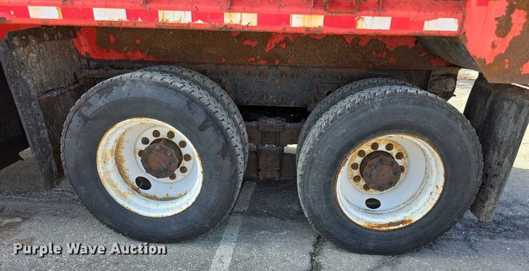 image for item FI0833 2009 Sterling 7500 dump truck