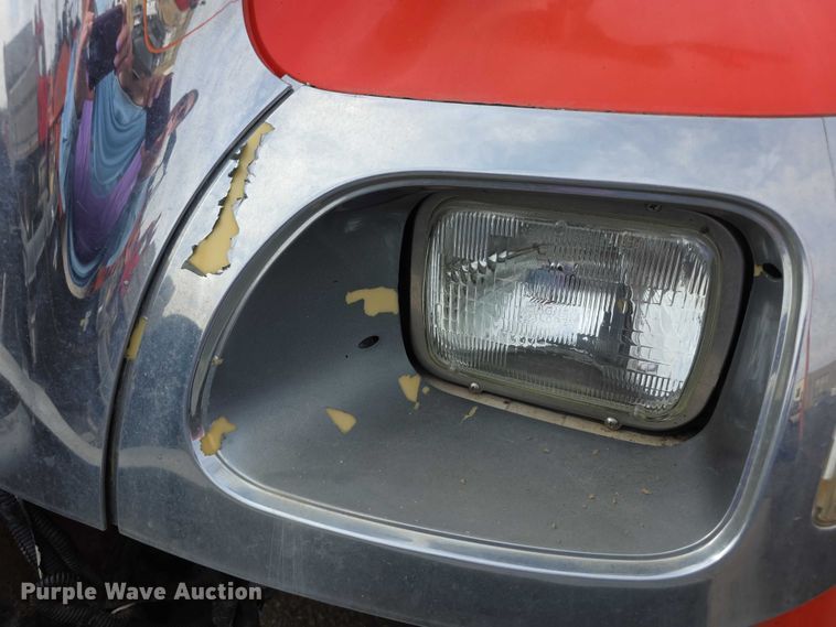 image for item FI0834 2003 International 7500 dump truck