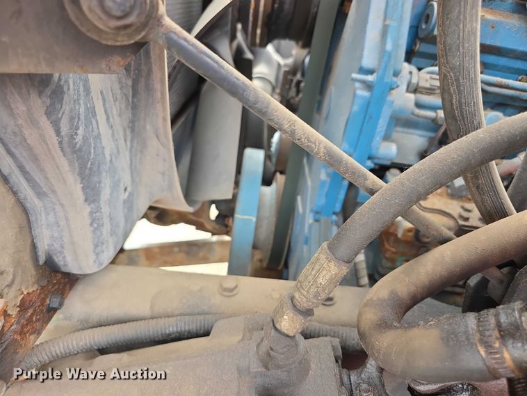 image for item FI0834 2003 International 7500 dump truck