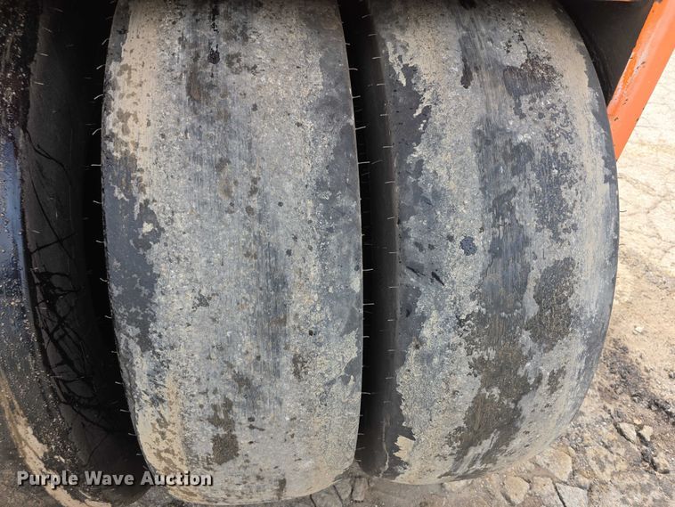 image for item FI0835 1999 Hamm DV6 combination vibratory roller