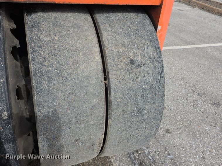 image for item FI0836 1997 Hamm DV6 combination vibratory roller